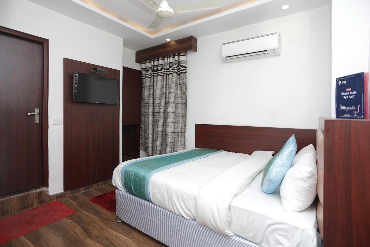 Hotel Corner Point New Delhi Eksteriør billede